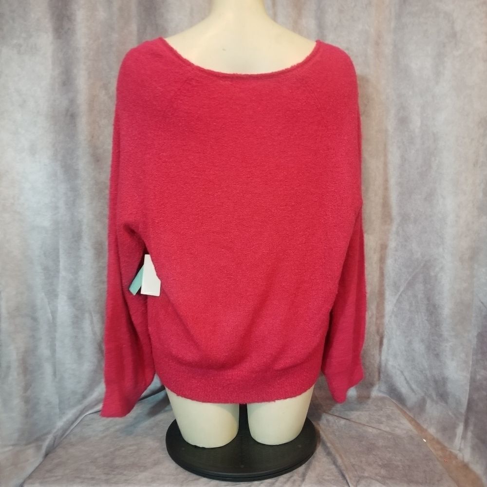 5/$25 Summer Sale!!! Abound Red V-Neck Sweater - Picture 3 of 6